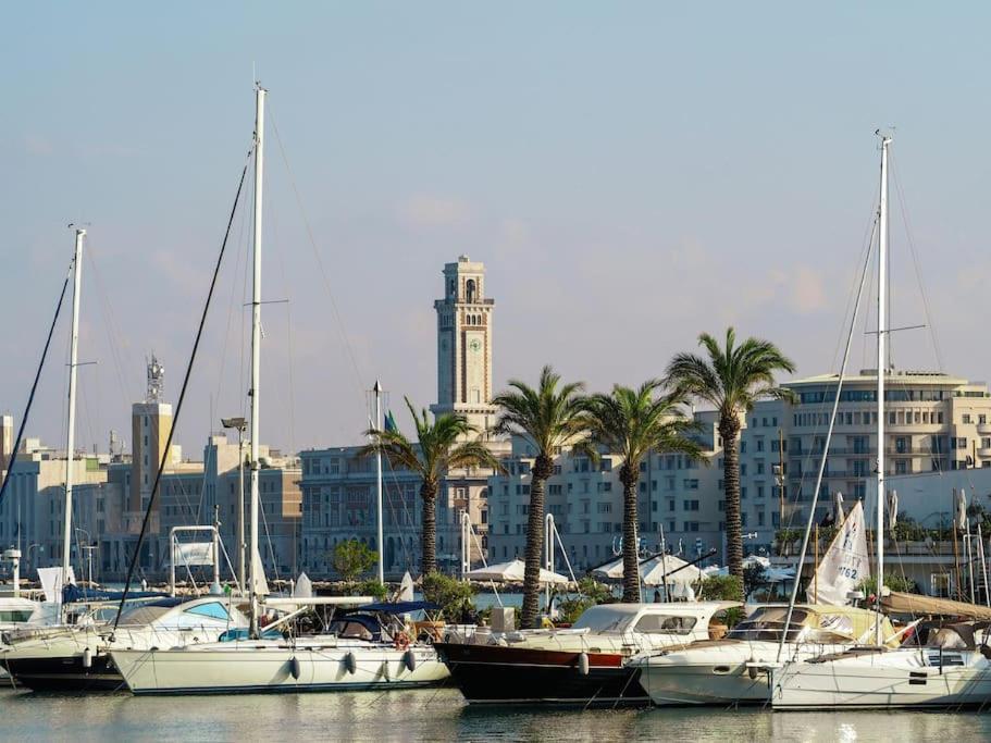 Caesar Apartment Bari Buitenkant foto